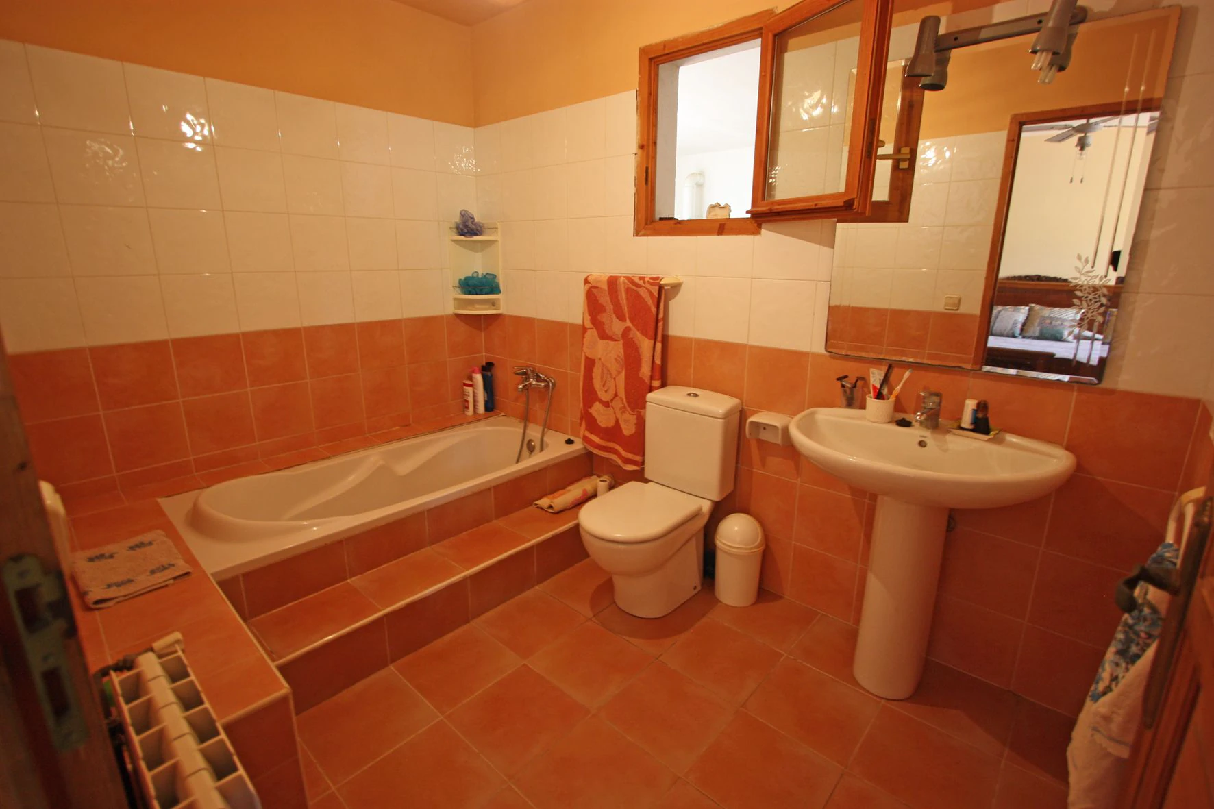 Verkoop. Villa in Pedreguer