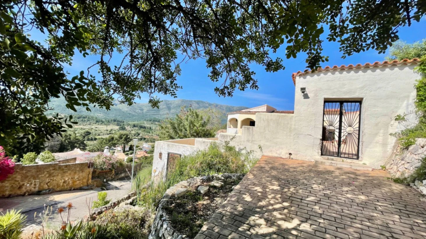 Villa te koop in Alcalali: Prachtig uitzicht, zeer privé