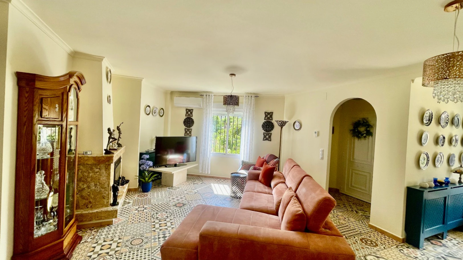 Townhouse for sale in Murla: Luxurious and spacious