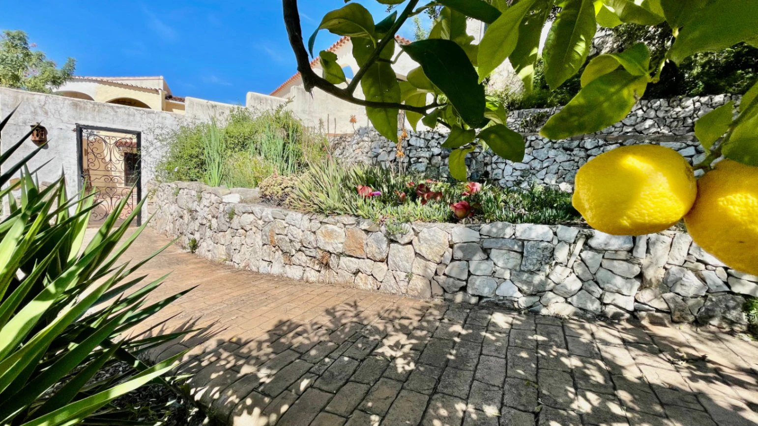 Villa te koop in Alcalali: Prachtig uitzicht, zeer privé