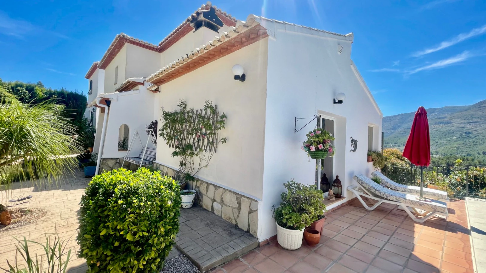 Villa te koop in Benigembla: Frontlinie met prachtig uitzicht