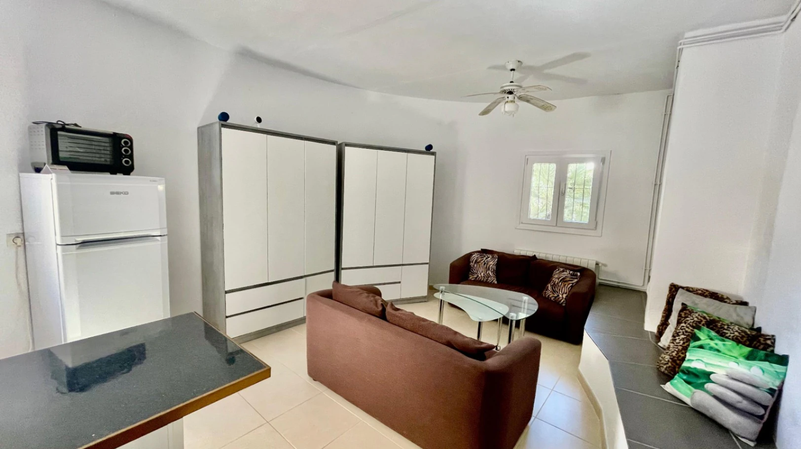 Villa for sale in Murla: Sought-after location, separate apartment