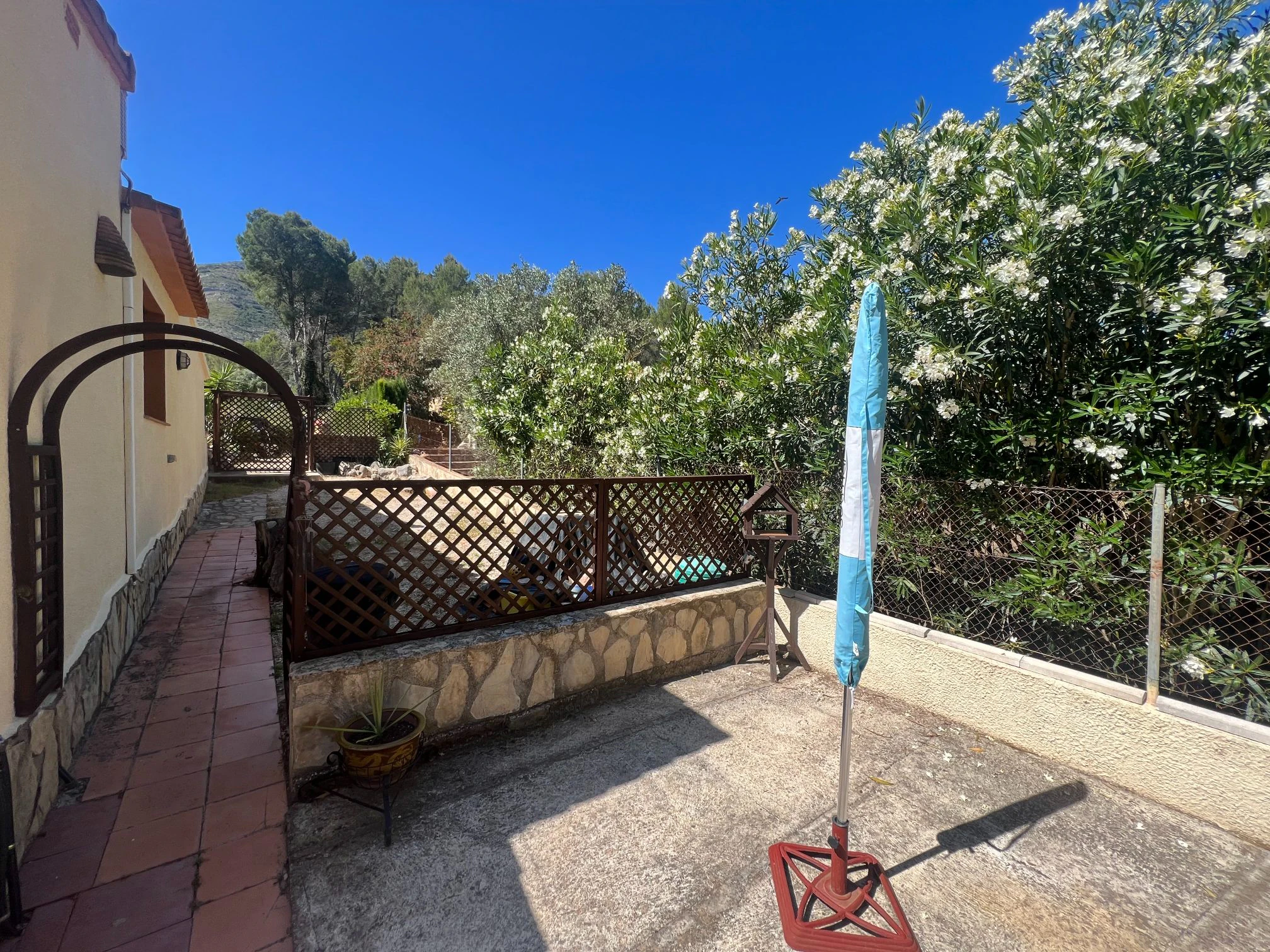Private, tranquil, sought-after area