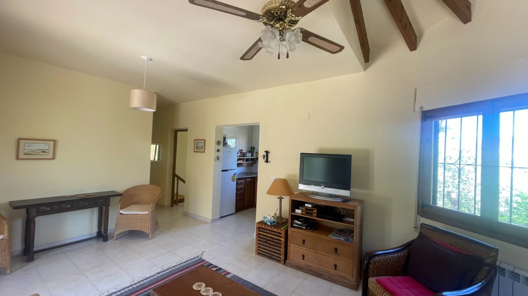 For sale in Parcent: Villa on a flat plot of 1346m2