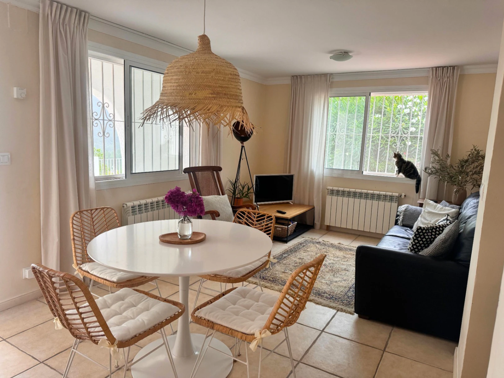 Villa for sale in Parcent: Spectacular views, tranquil location