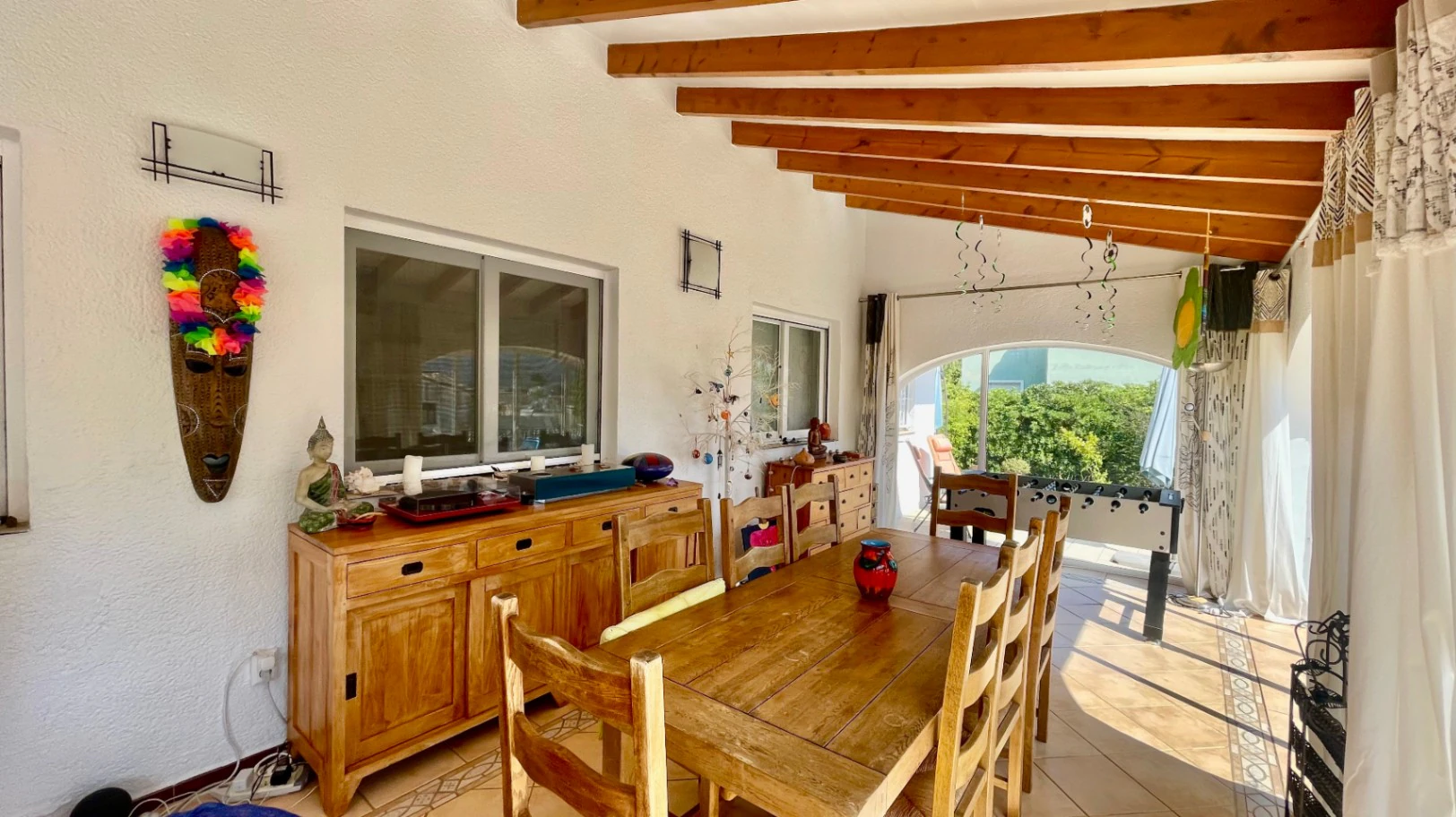 Villa te koop in Alcalali: gelijkvloers, op het zuiden gelegen, ruim perceel