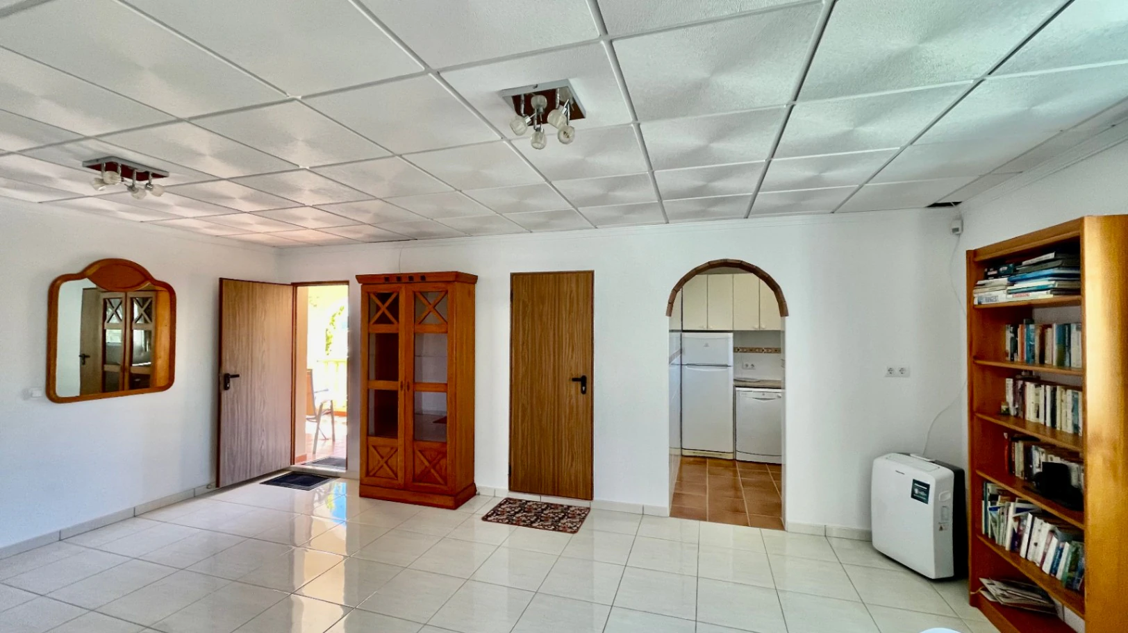 Villa for sale in Jalon:  Modern, easy access, with stunning views