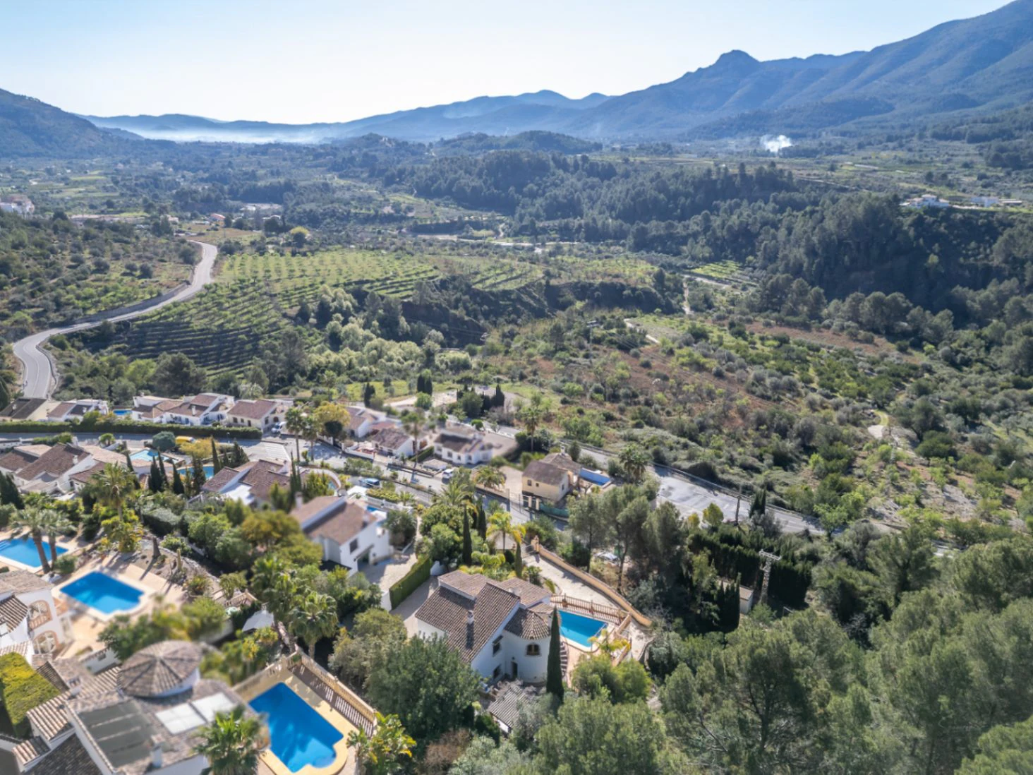 Villa for sale in Benigembla: Breathtaking views, exceptional privacy