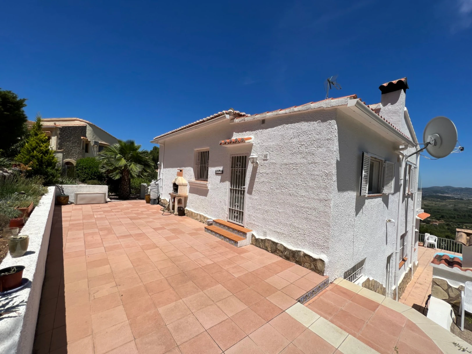 Villa for sale in Parcent: Spectacular views, tranquil location
