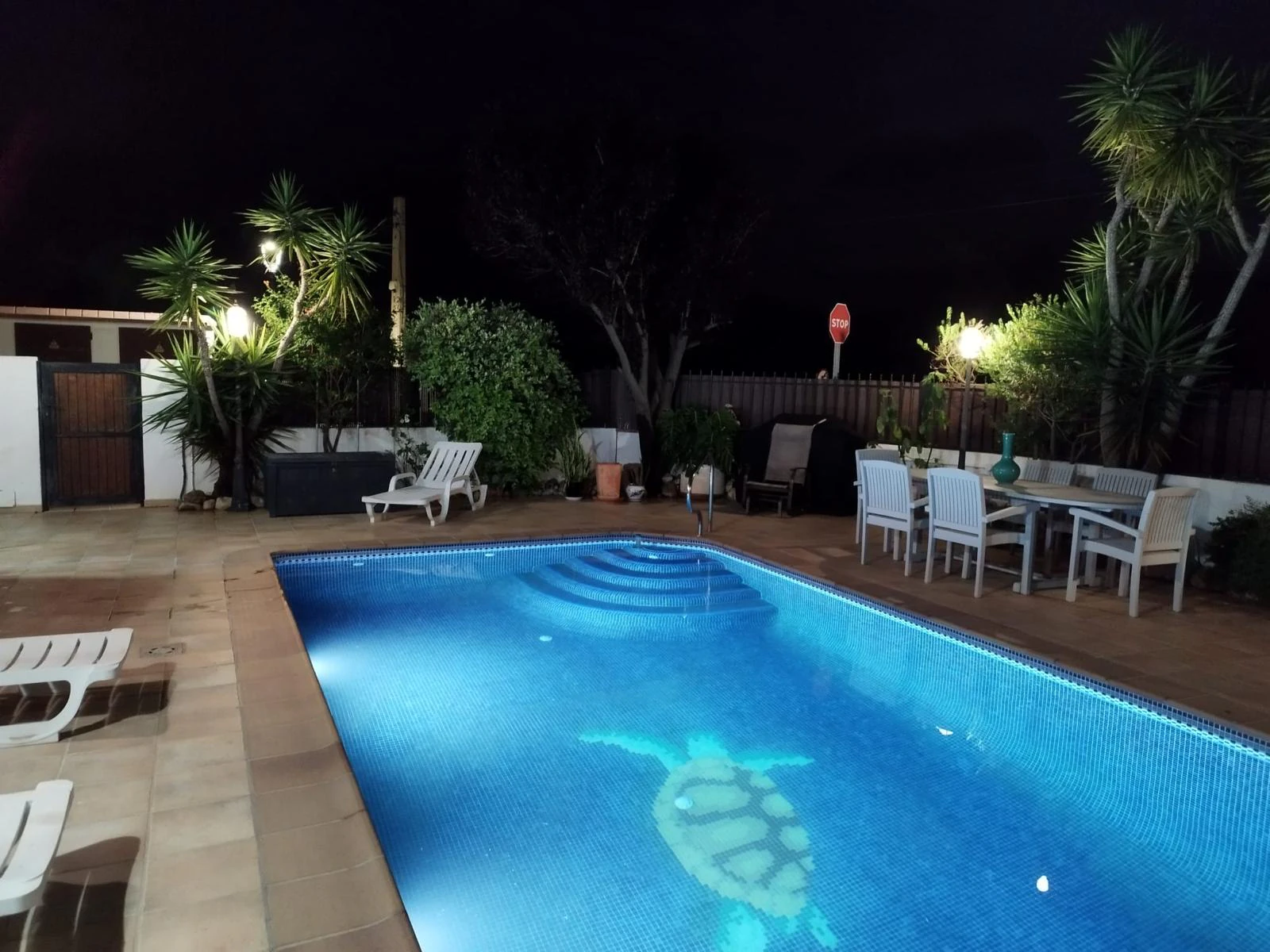 Villa for sale in Alcalali: Main house 4 bed, separate 2 bed casita