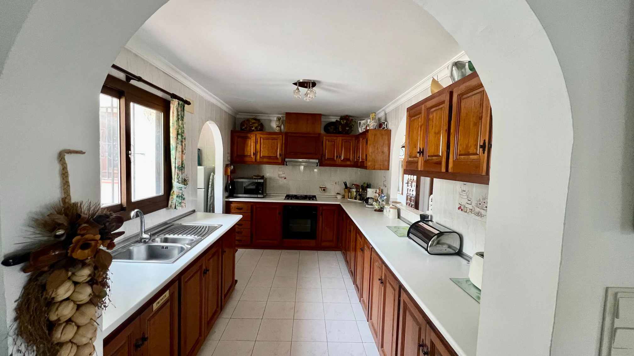 Villa for Sale in Jalon: Extremely private, panoramic views