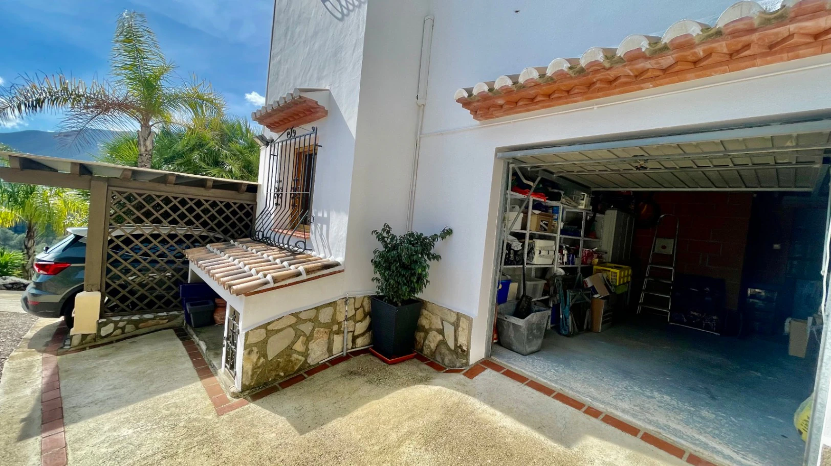 Villa for sale in Benigembla: Breathtaking views, exceptional privacy