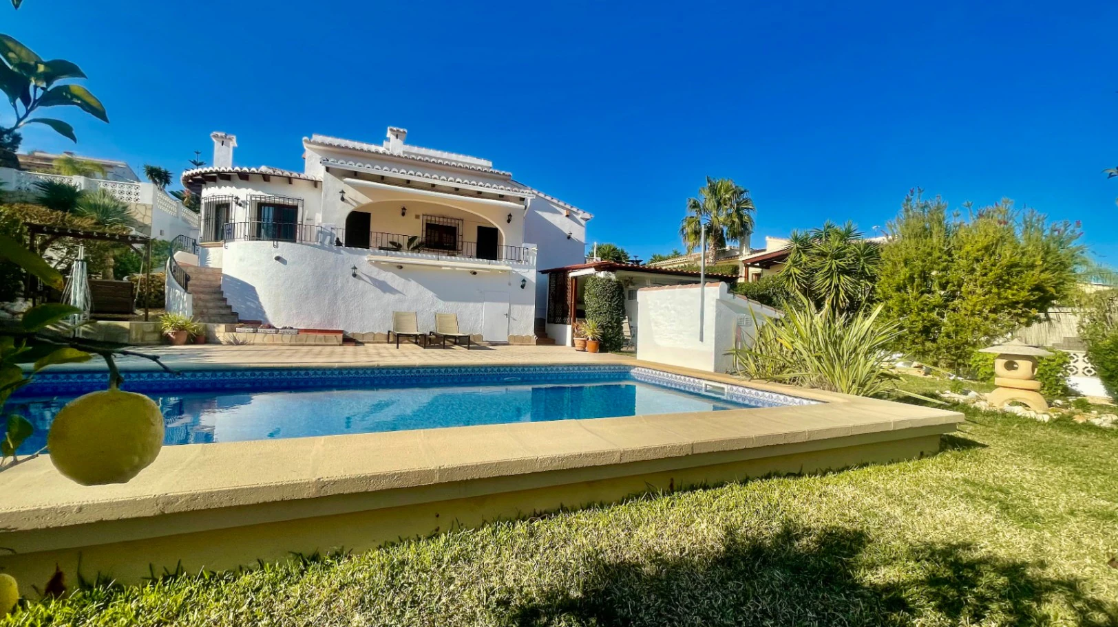 Villa for sale in Pedreguer - Impressive, modern, spectacular views