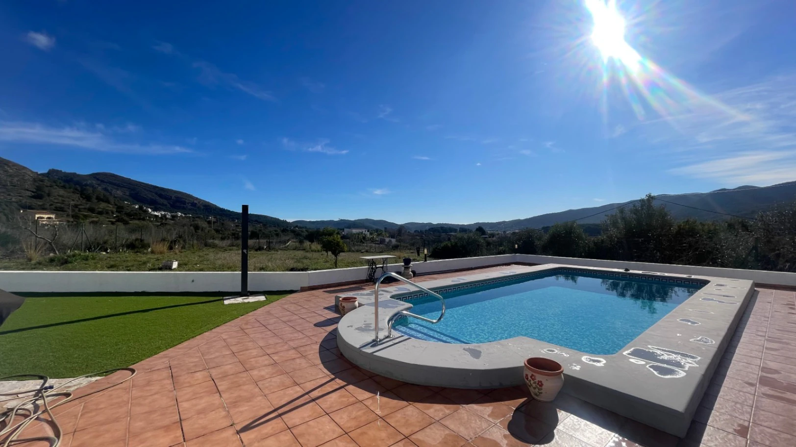 Villa for sale in Jalon: Secluded, sought-after location