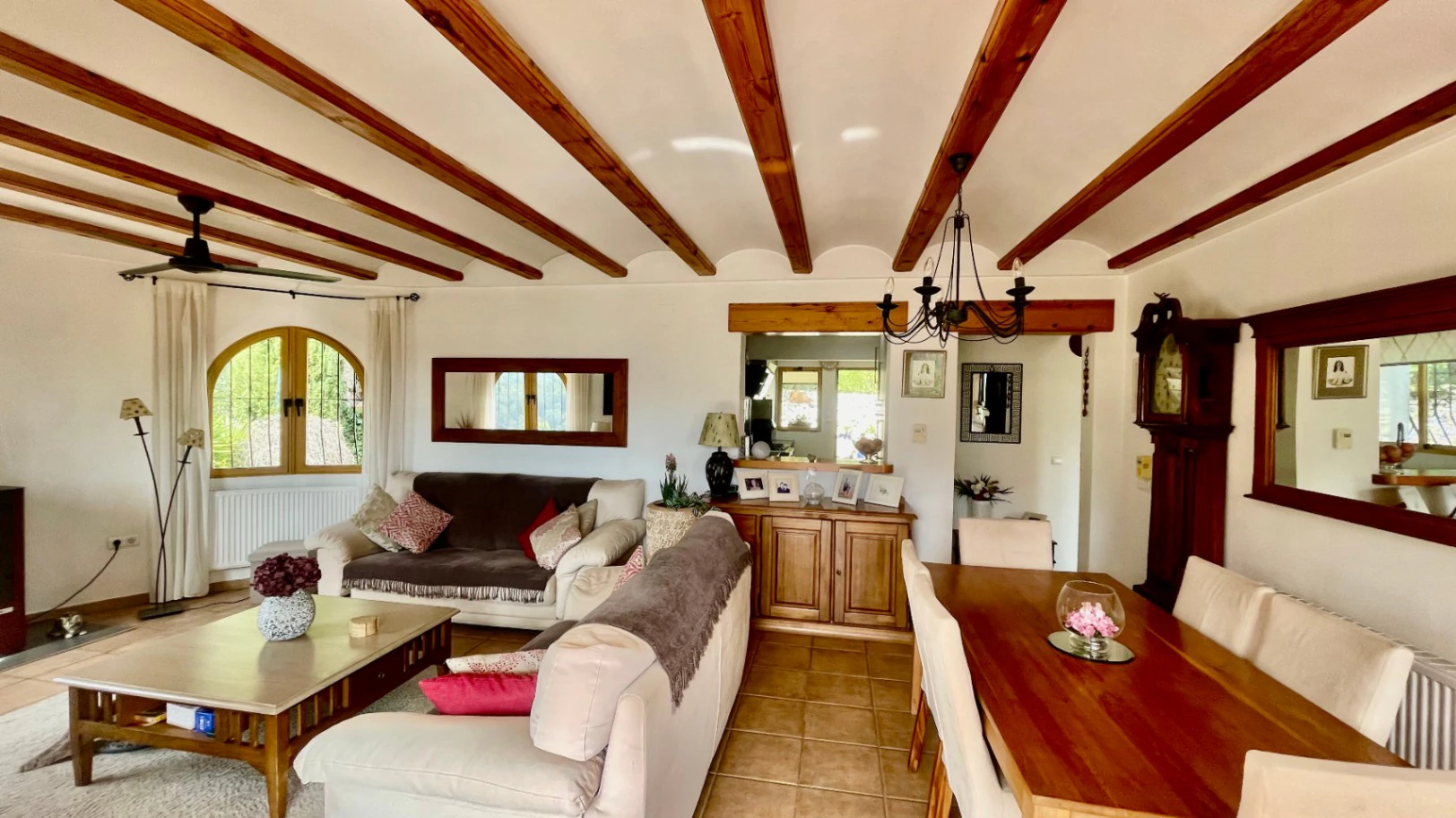 Villa for sale in Benigembla: Breathtaking views, exceptional privacy