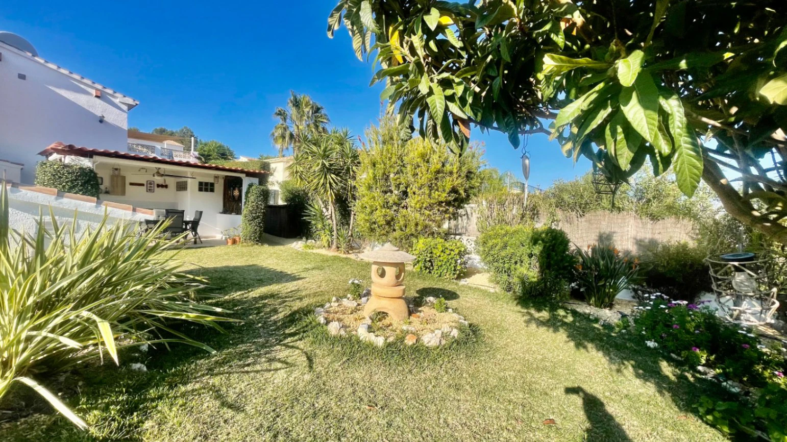 Villa for sale in Pedreguer - Impressive, modern, spectacular views