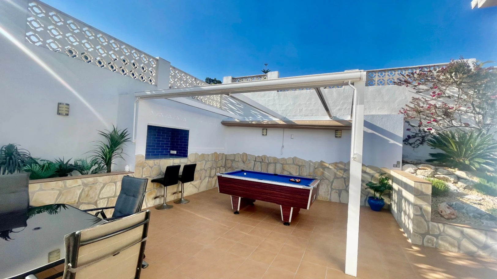 Villa for sale in Pedreguer - Impressive, modern, spectacular views