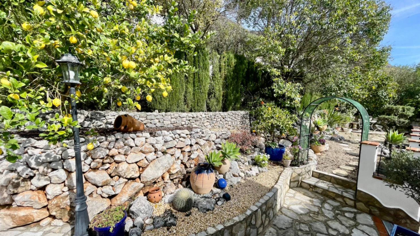 Villa for sale in Benigembla: Breathtaking views, exceptional privacy