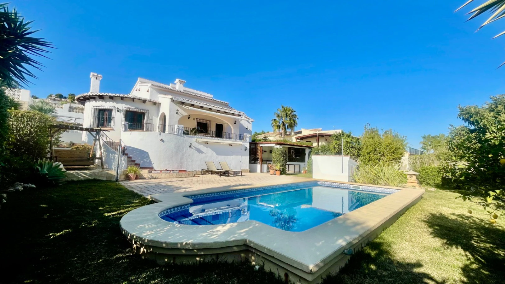 Villa for sale in Pedreguer - Impressive, modern, spectacular views