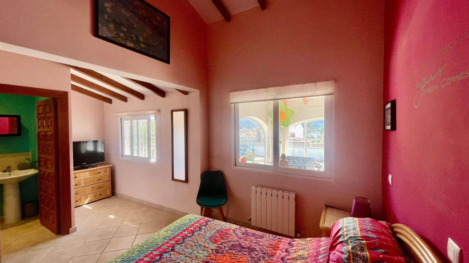 Villa te koop in Alcalali: gelijkvloers, op het zuiden gelegen, ruim perceel