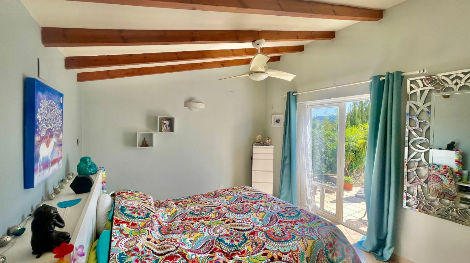 Villa te koop in Alcalali: gelijkvloers, op het zuiden gelegen, ruim perceel