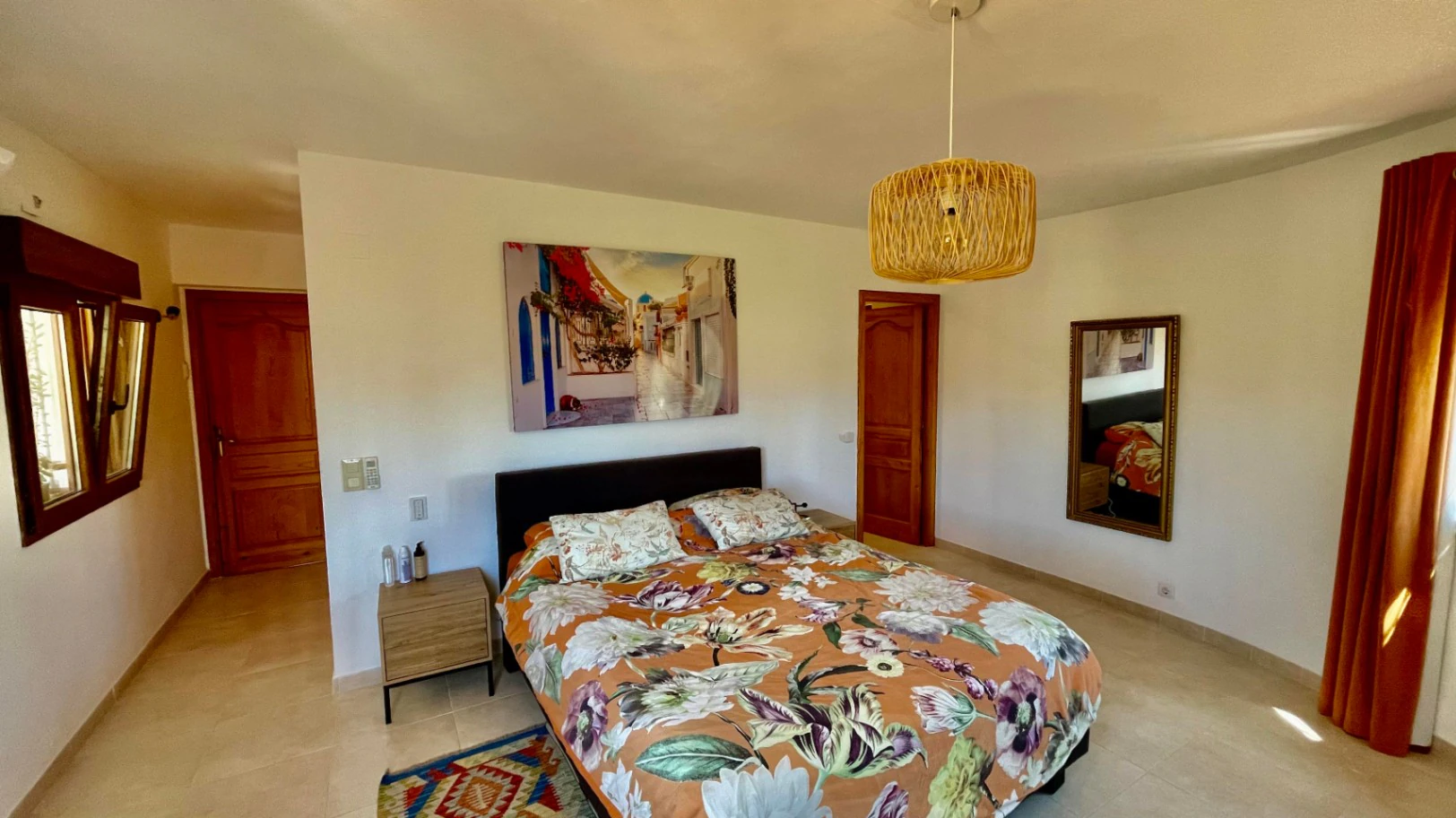 Villa for sale in Jalon: Spacious flat plot, quiet location