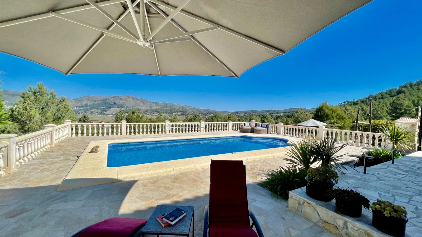 Villa te koop in Lliber:  Prachtig uitzicht, groot perceel