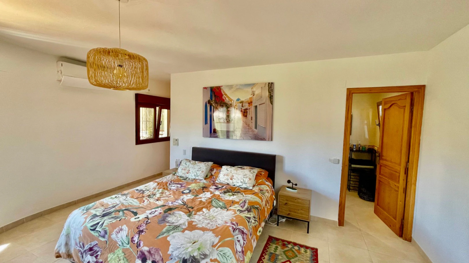 Villa for sale in Jalon: Spacious flat plot, quiet location