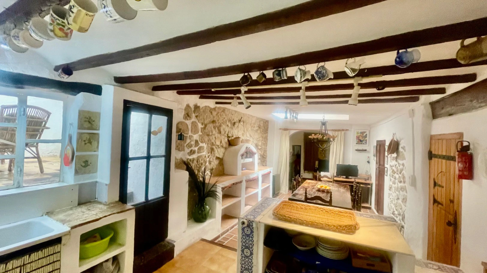 Traditional country home for sale in Llosa: Unique and charming
