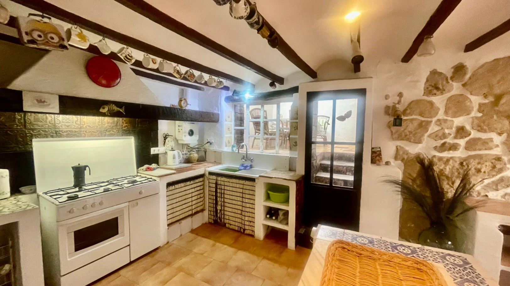 Traditional country home for sale in Llosa: Unique and charming