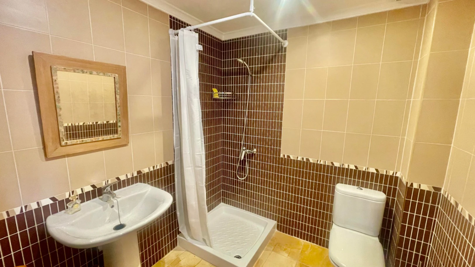 Modern townhouse for sale in Murla:  Spacious and versatile