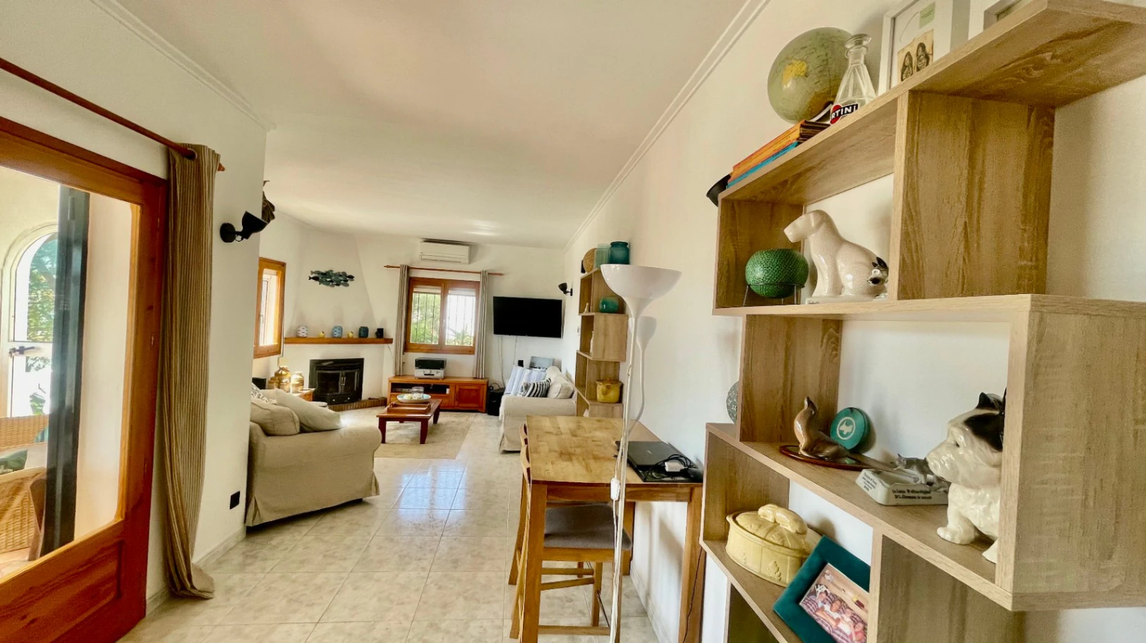 Villa for sale in Tormos: Spectacular views, guest apartment