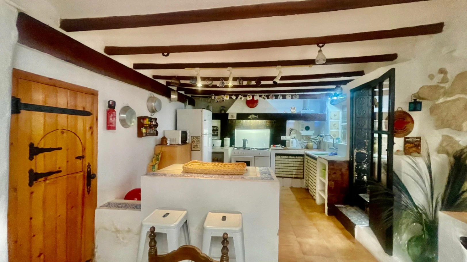 Traditional country home for sale in Llosa: Unique and charming
