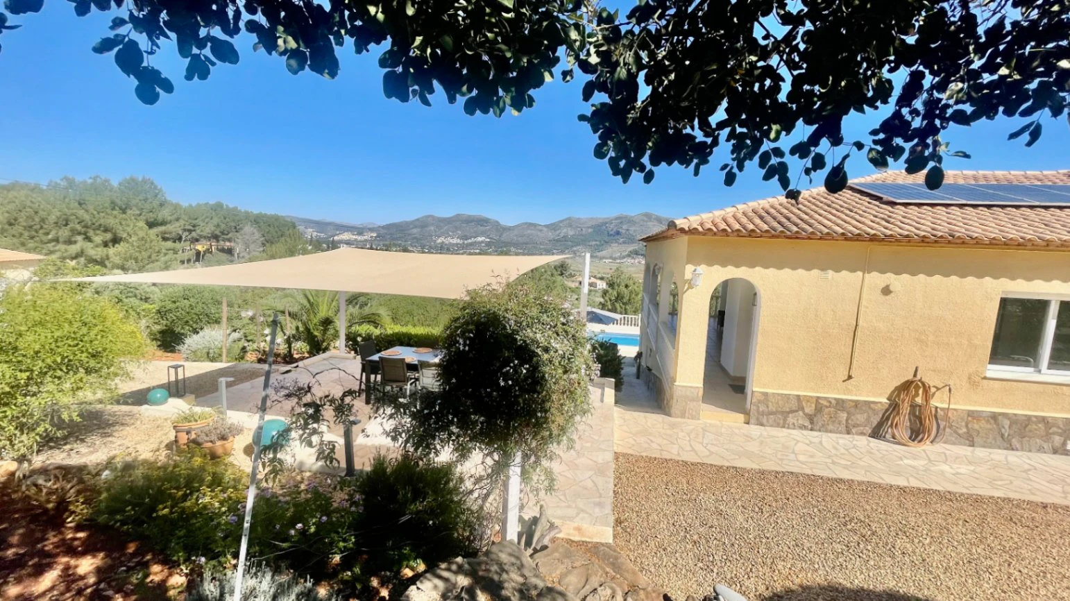 Villa te koop in Lliber:  Prachtig uitzicht, groot perceel
