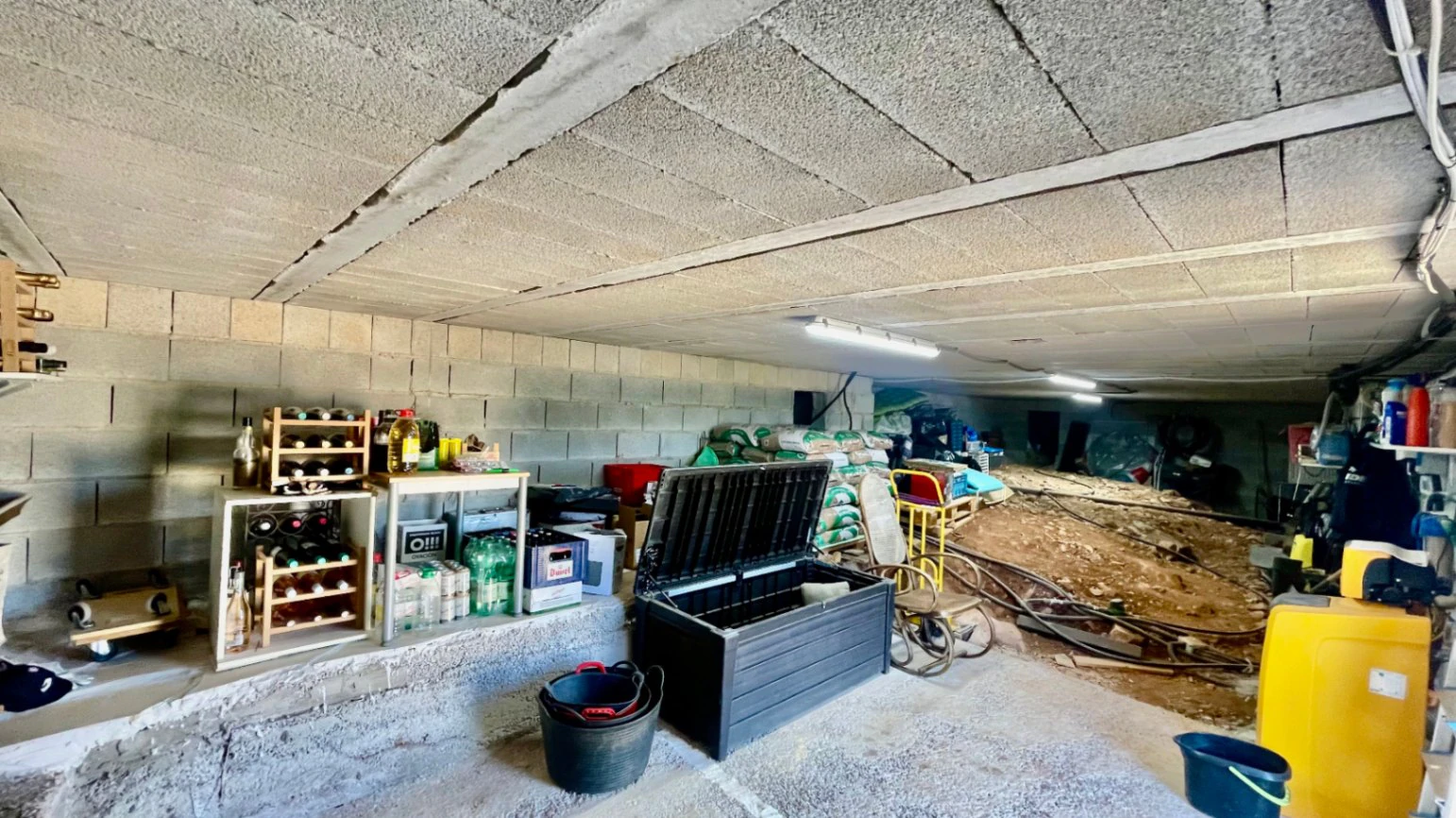 Villa te koop in Lliber:  Prachtig uitzicht, groot perceel