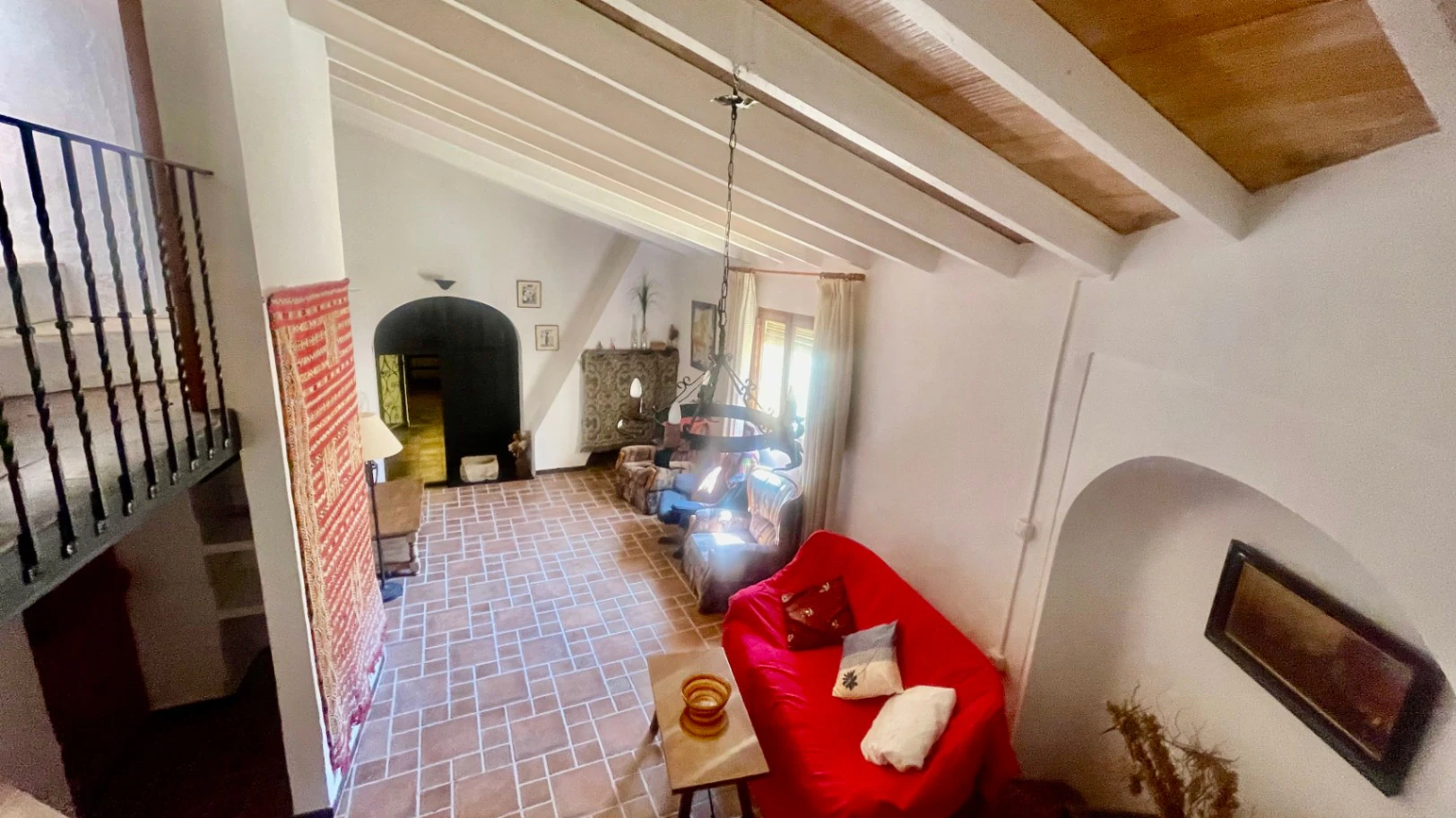 Traditional country home for sale in Llosa: Unique and charming