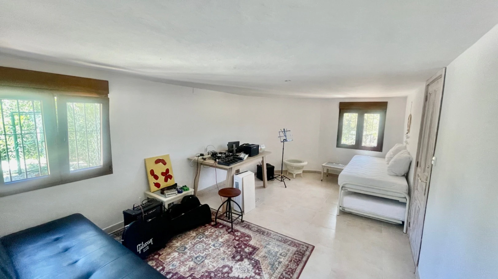 Villa en venta en Jalón: parcela llana y espaciosa, en una zona tranquila
