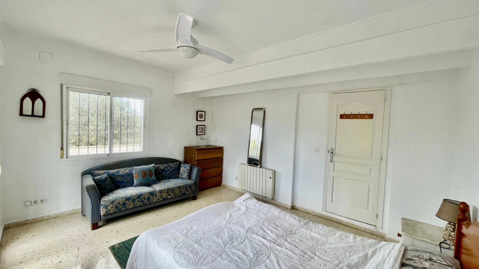Villa à vendre à Parcent : Terrain plat, privé