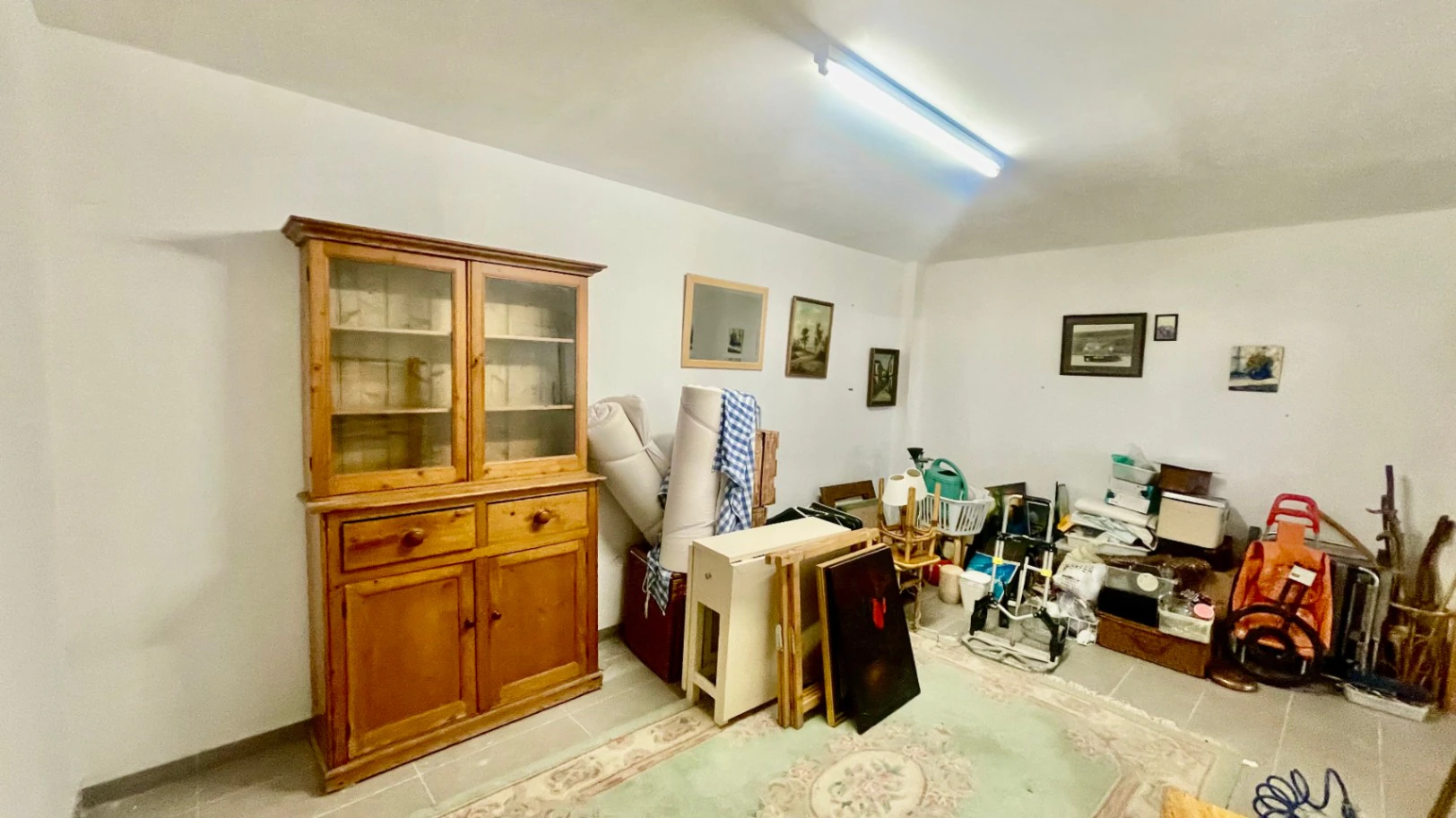 Adosado moderno en venta en Murla: espacioso y versátil
