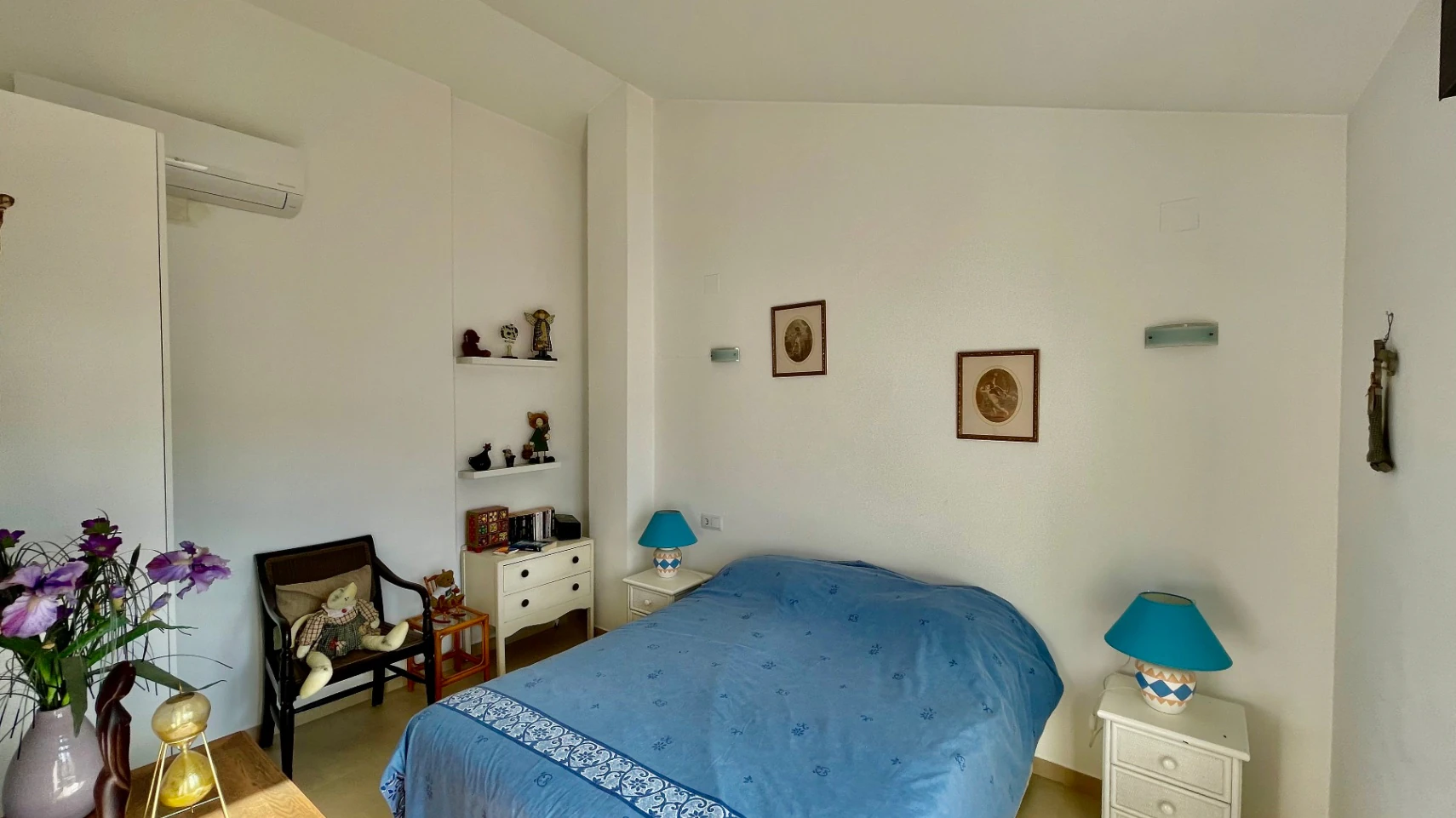 Penthouse apartment in Jalon: Prime central location