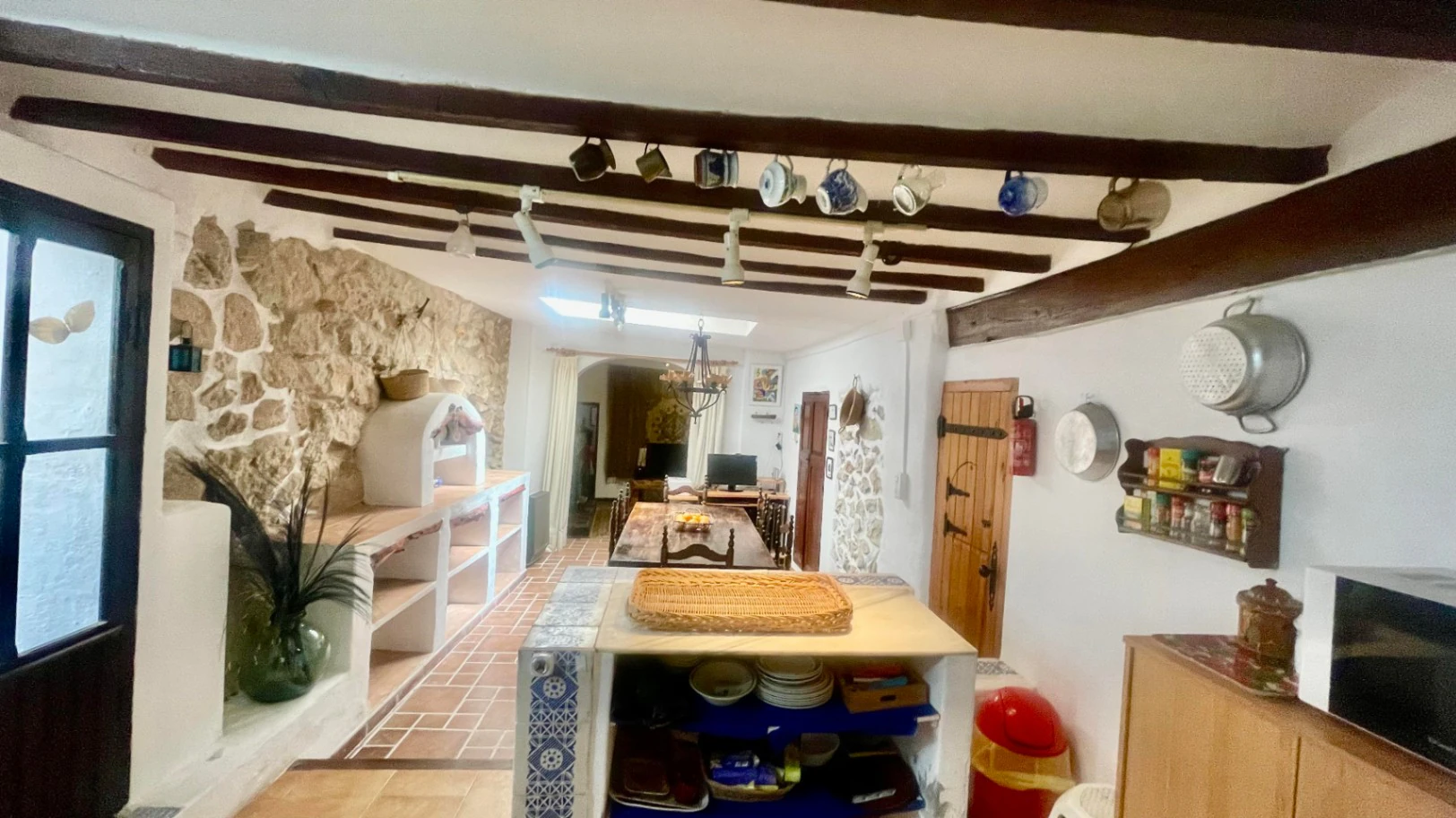 Traditional country home for sale in Llosa: Unique and charming