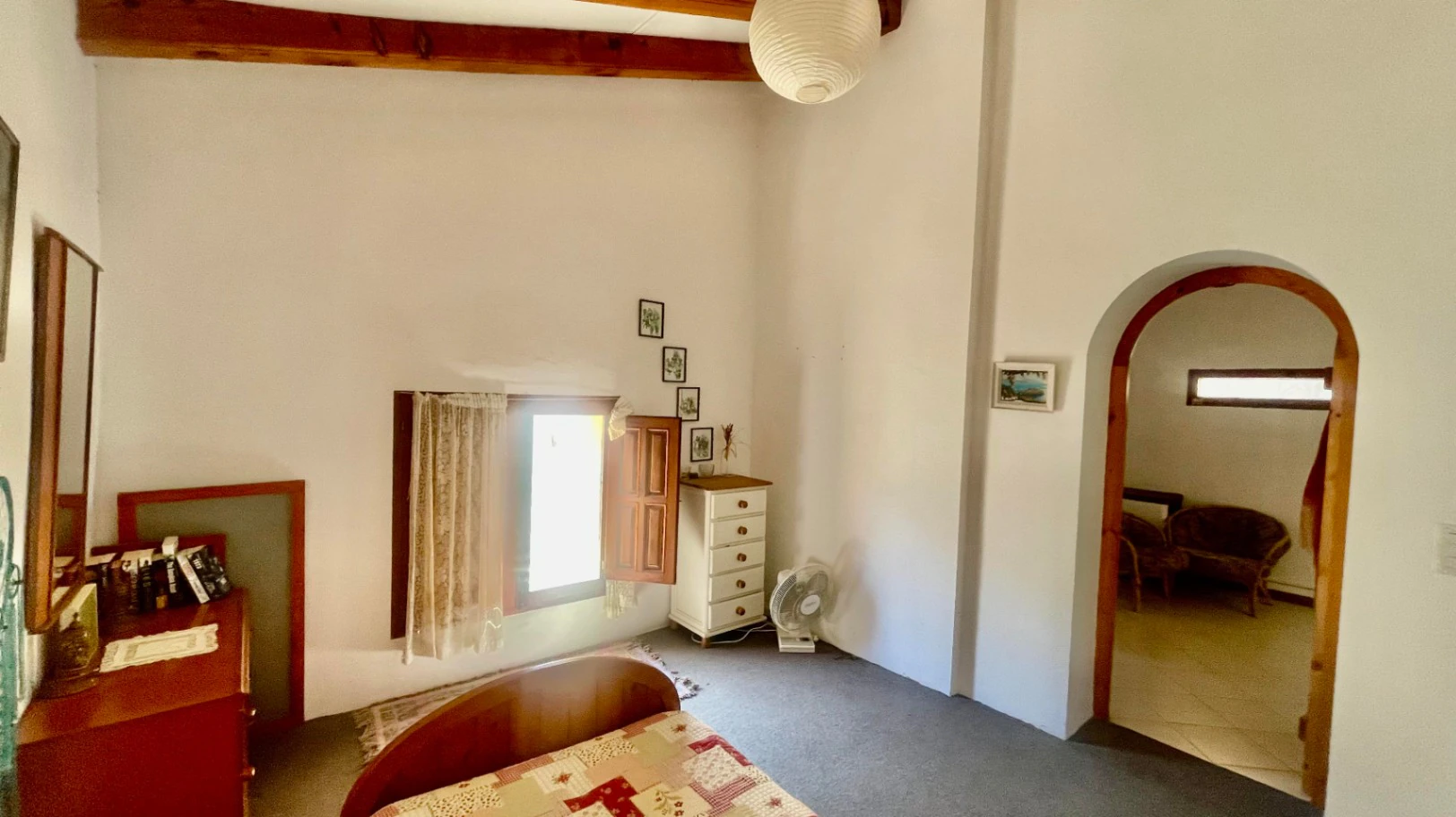 Traditional country home for sale in Llosa: Unique and charming