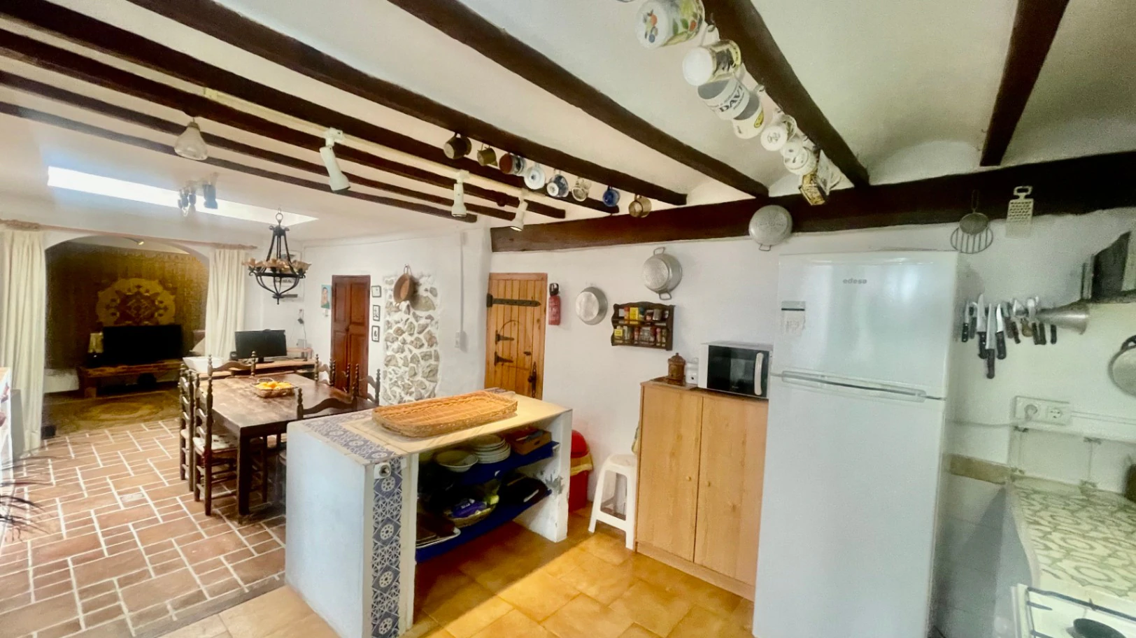 Traditional country home for sale in Llosa: Unique and charming