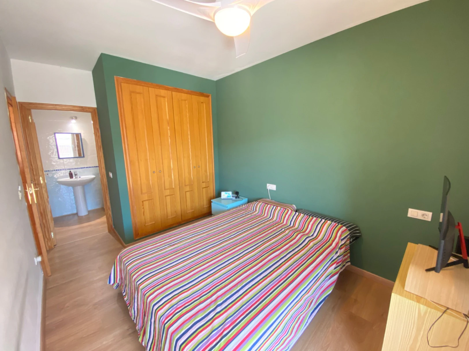 Penthouse apartment for sale in Jalon: Quiet location