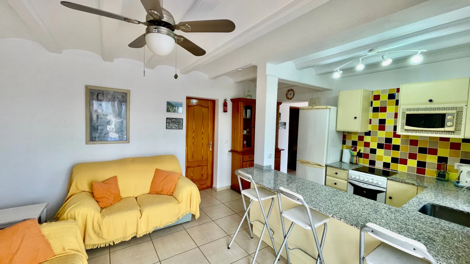Villa for sale in Jalon: Frontline with spectacular south-facing views