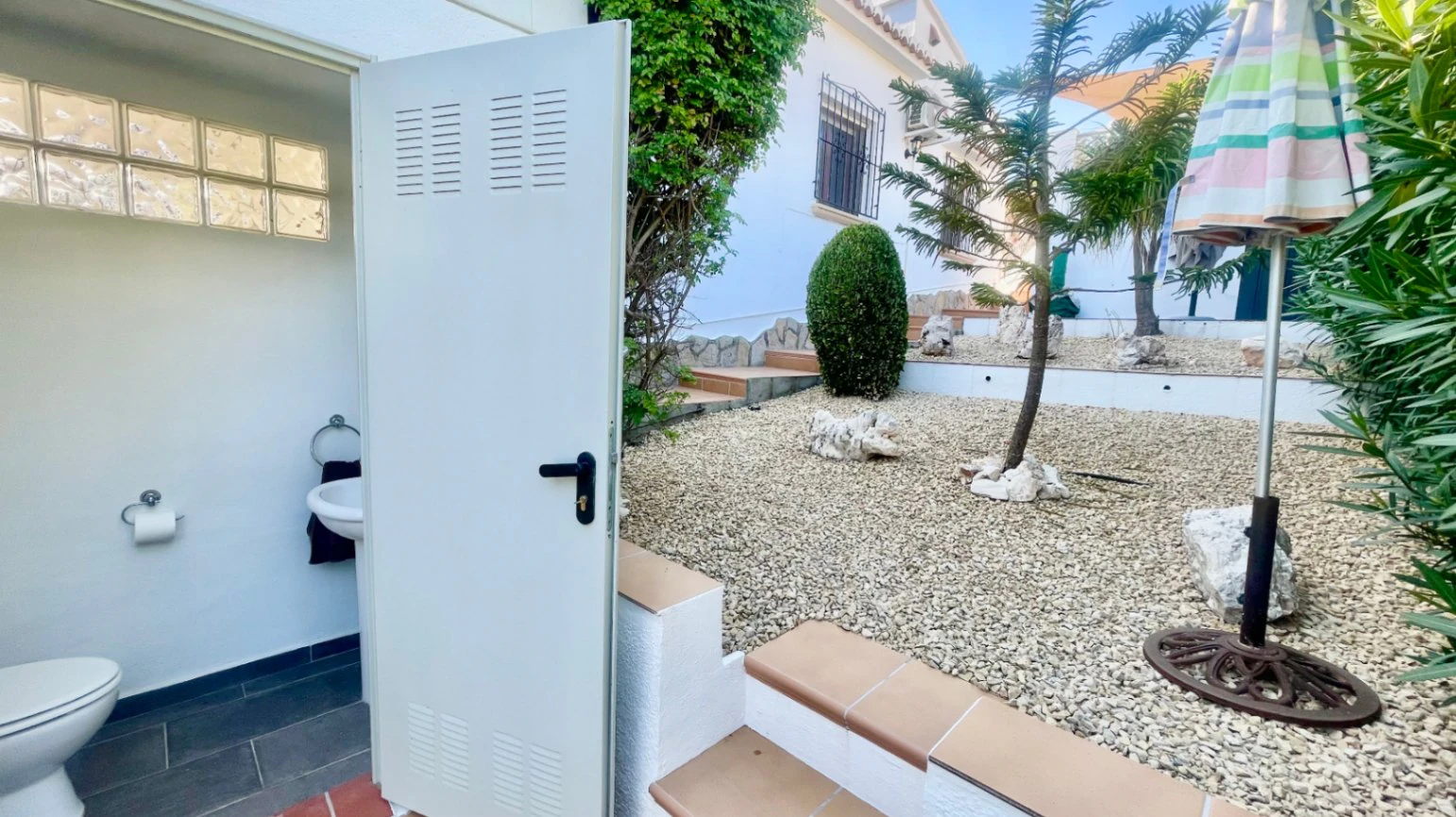 Villa for sale in Pedreguer - Impressive, modern, spectacular views