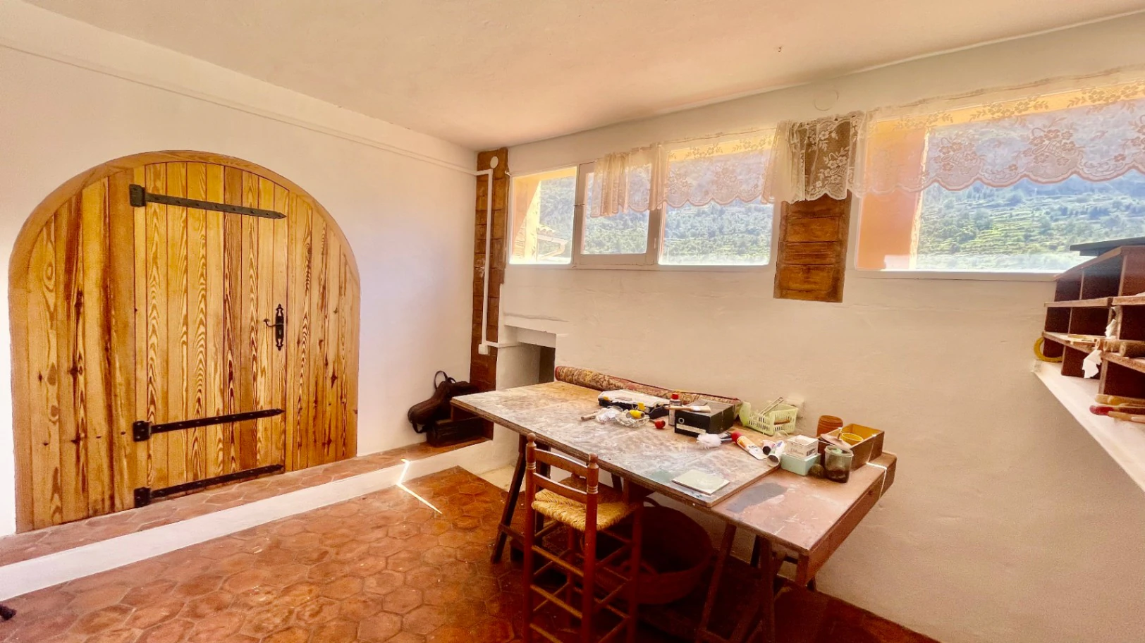 Traditional country home for sale in Llosa: Unique and charming