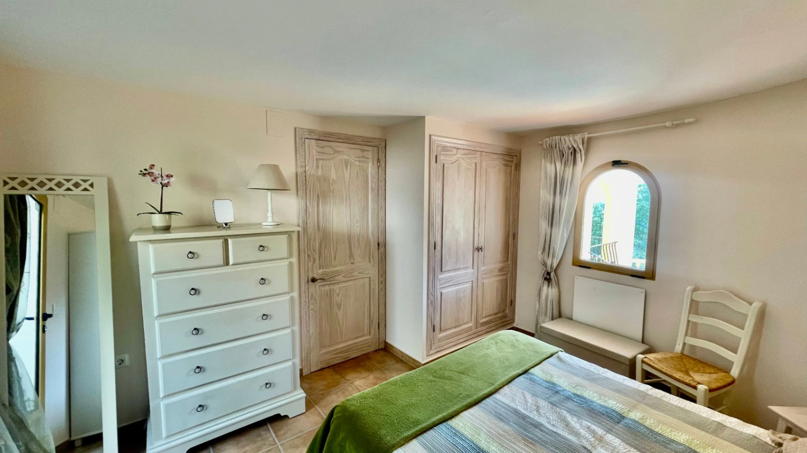 Villa for sale in Benigembla: Breathtaking views, exceptional privacy