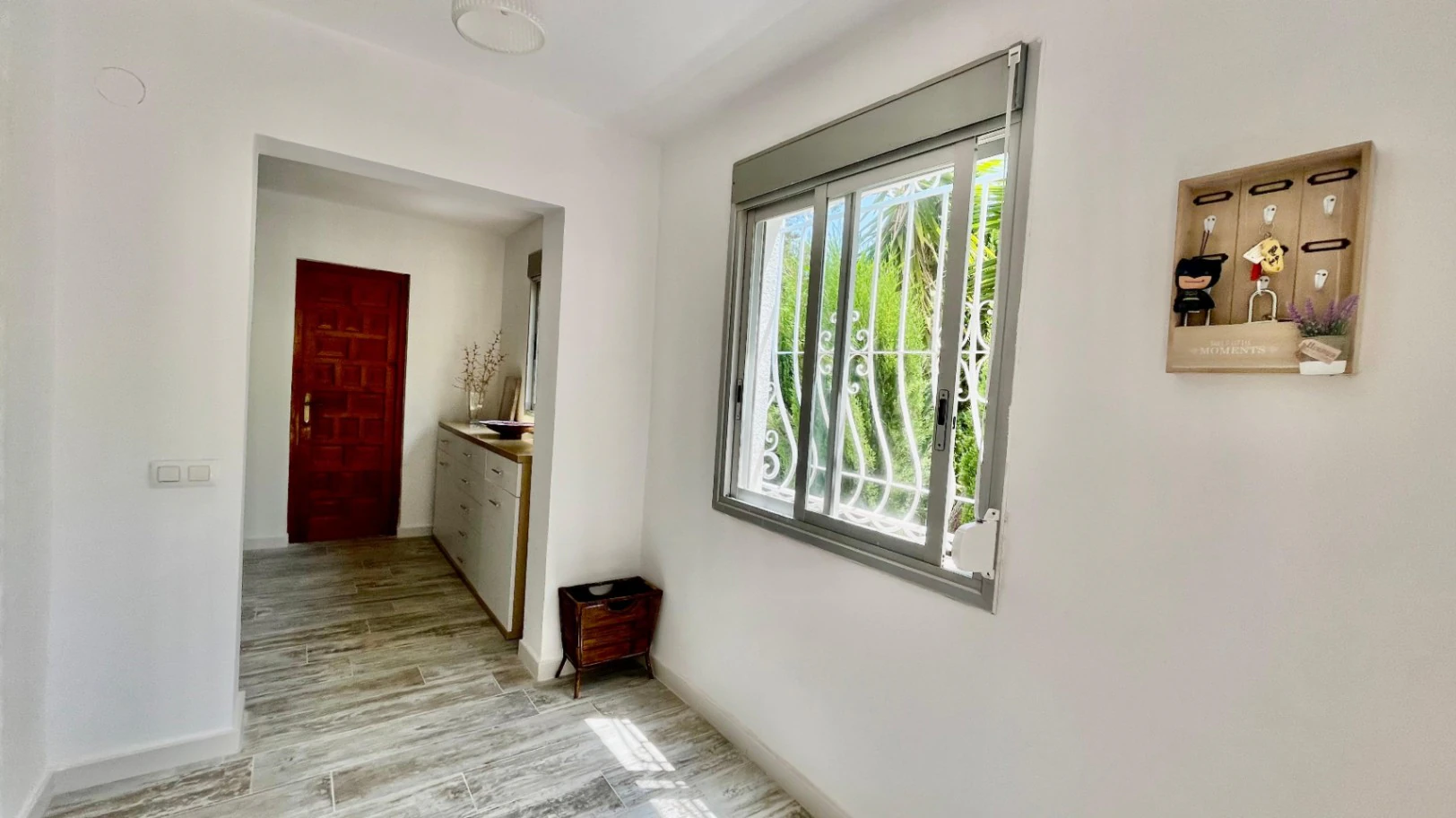 Country house for sale in Parcent: large plot, tranquil escape