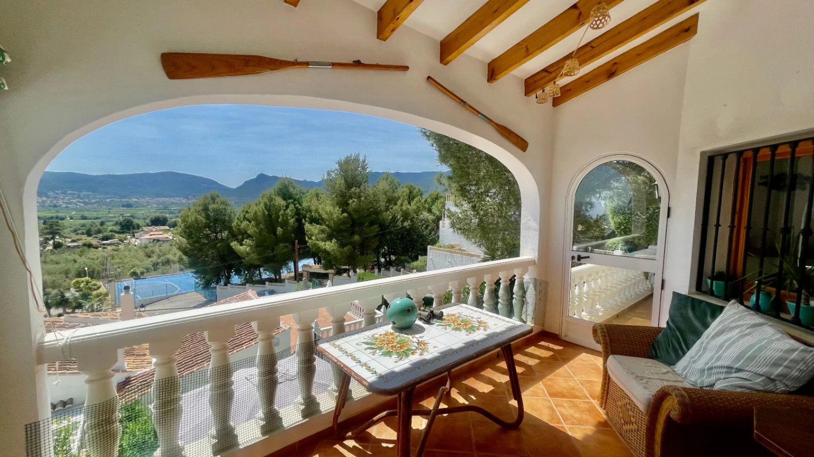 Villa for sale in Tormos: Spectacular views, guest apartment